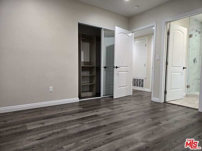 Building Photo - 5062 CA-27