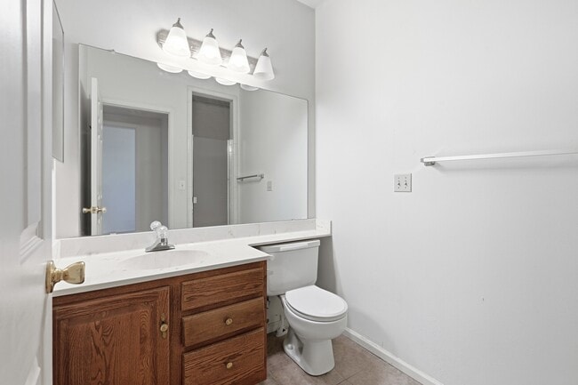 Building Photo - 4501 Regency Dr