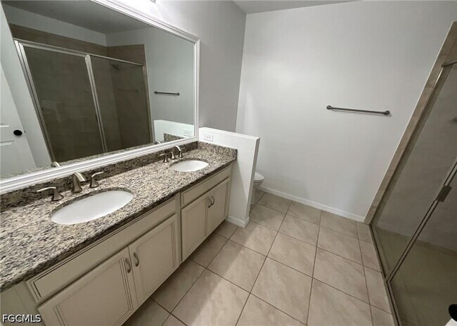 Building Photo - 4369 Dutchess Park Rd