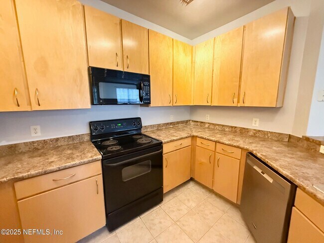Building Photo - 12700 Bartram Park Blvd