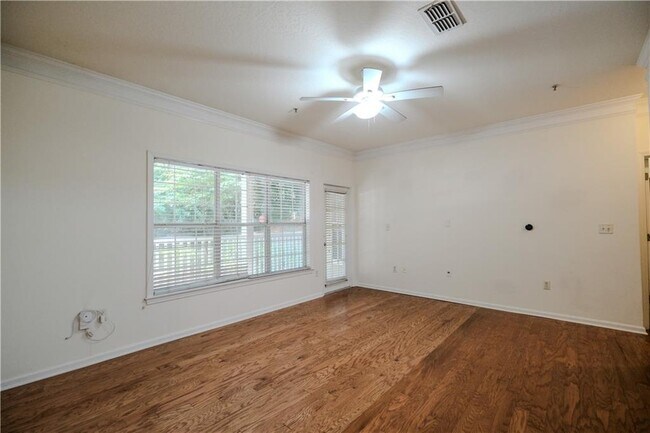 Building Photo - 4007 Westchester Ridge NE