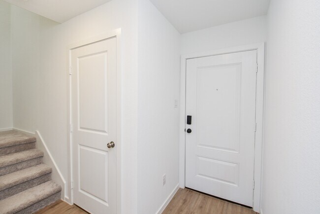 Building Photo - 21430 Carosella Dr