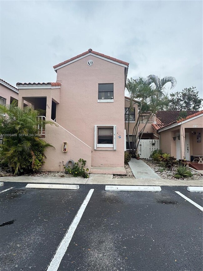 Building Photo - 11810 SW 80th St