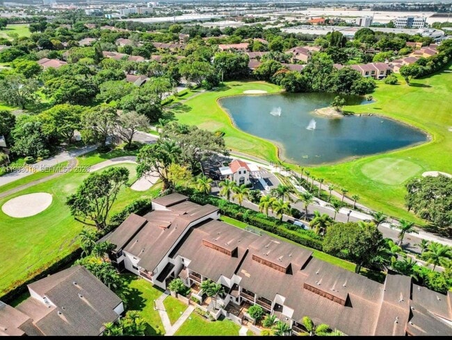 Building Photo - 3994 Estepona Ave