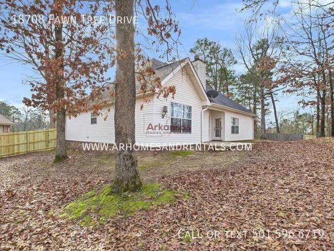 Building Photo - 18708 Fawn Tree Dr