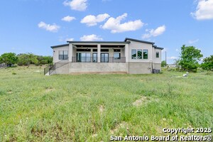 Building Photo - 6846 Spring Branch Rd