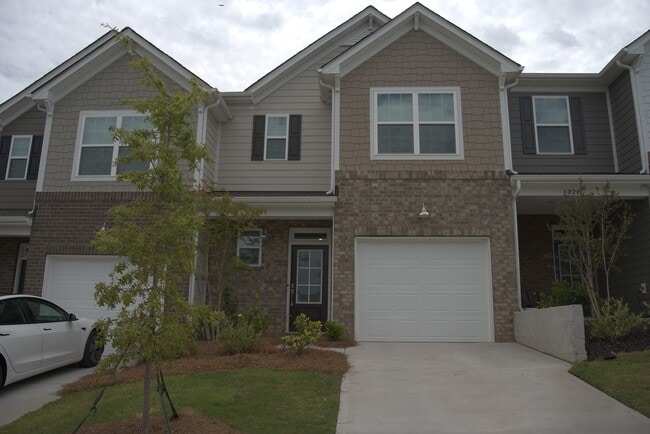 Building Photo - 6019 Chelsea Oaks Rdg