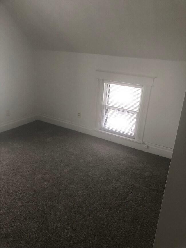 Building Photo - 7716 N 29th St