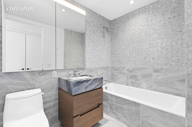 Building Photo - 30 Riverside Blvd