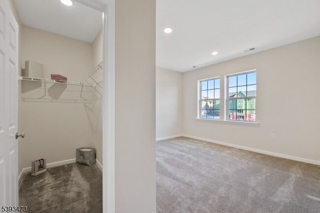 Building Photo - 25 Robeson St