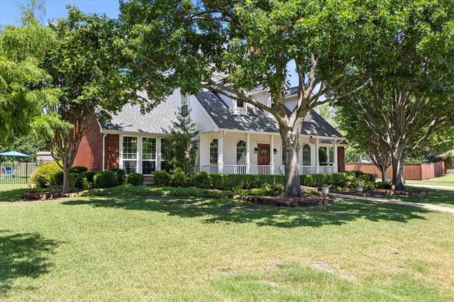 Building Photo - 425 Chippendale Dr