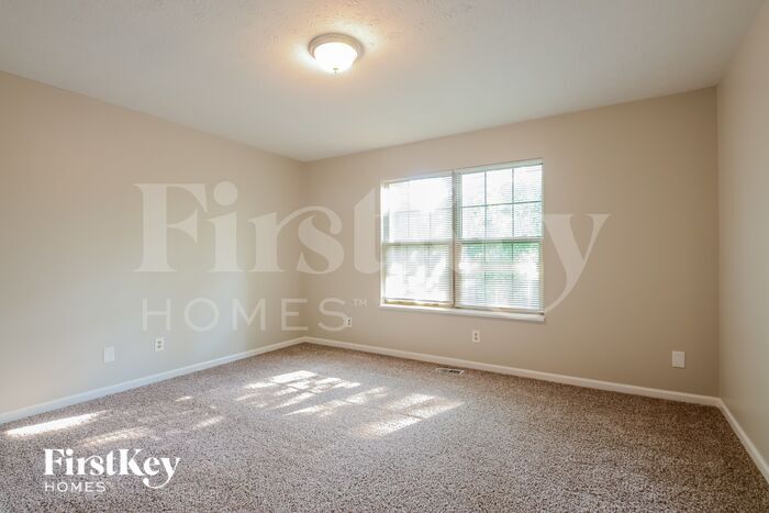 Building Photo - 3922 Gray Arbor Dr