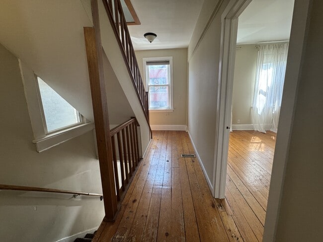 Building Photo - 2010 W Concord Pl