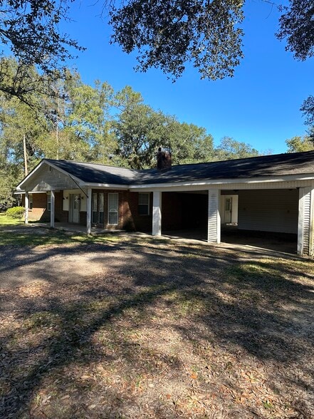 Building Photo - 41416 Brown Rd