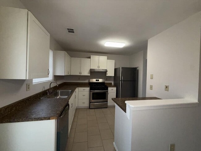 Building Photo - 1509 Kilmuir Way