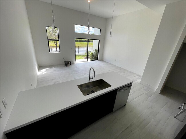 Building Photo - 4380 NW 8th Ct