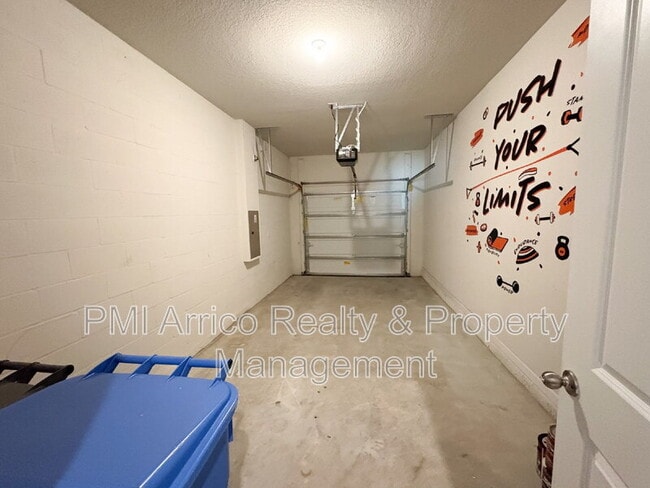 Building Photo - 2144 Laceflower Dr