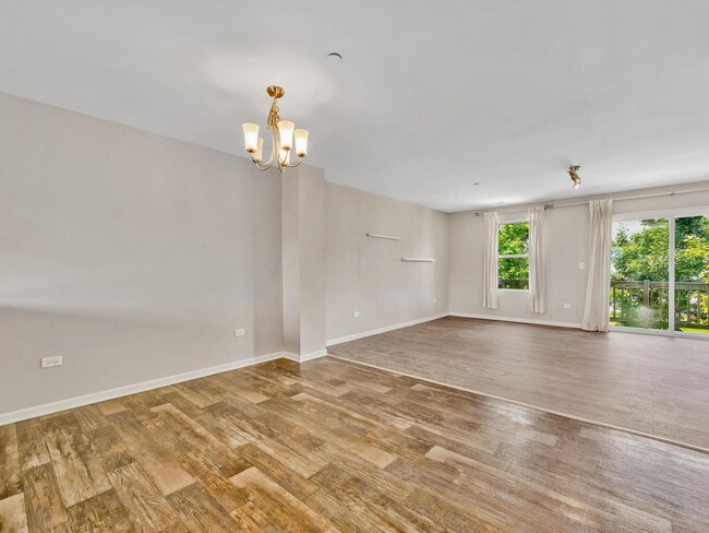Building Photo - 1464 Lake Ridge Ct