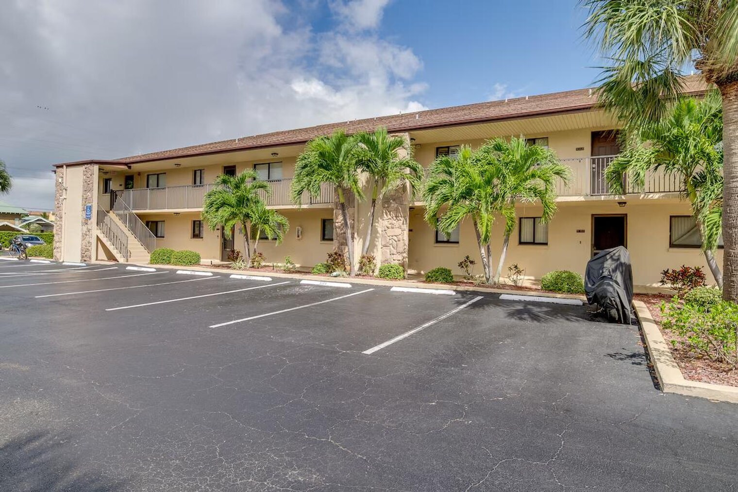 Building Photo - 3180 N Atlantic Ave