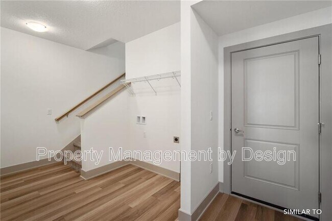 Building Photo - 8951 Calpurnia Dr