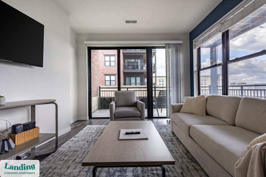 Primary Photo - 11221 Synergy Dr