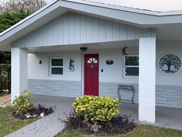 Primary Photo - 22526 Old Dixie Hwy