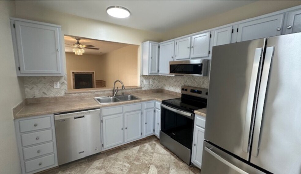 Building Photo - 3476 Smokey Chamber Dr