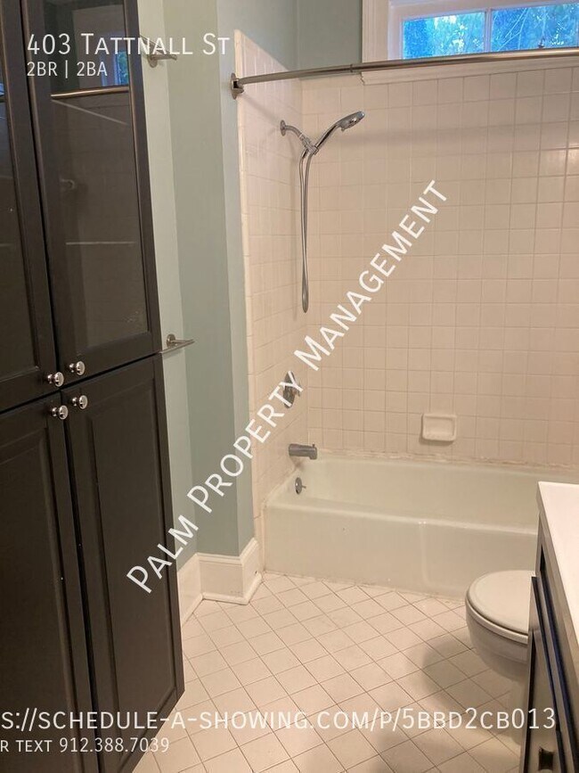 Building Photo - 403 Tattnall St