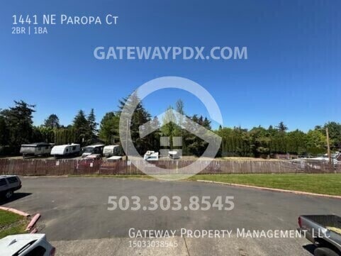 Building Photo - 1441 NE Paropa Ct