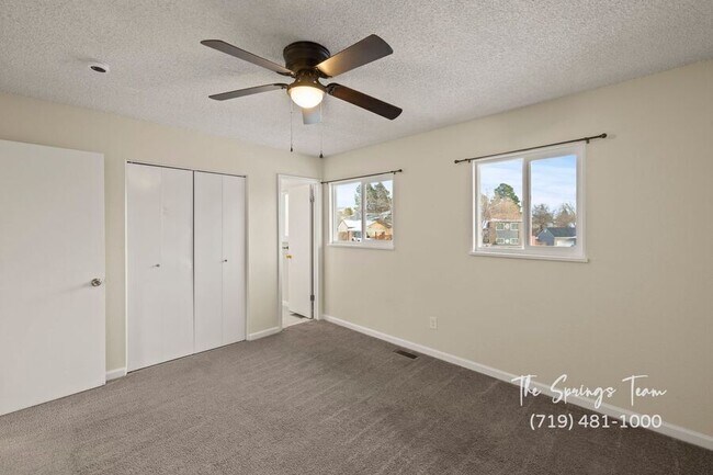 Building Photo - 210 Kilmer Ct