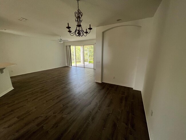 Building Photo - 4701 Portage Trail