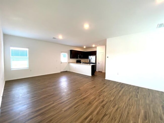 Building Photo - 14217 Sandrock Bnd