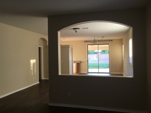 Building Photo - 11170 W Almeria Rd