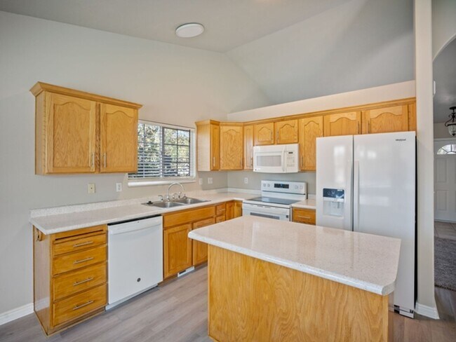 Building Photo - 1602 W Rockbridge Dr