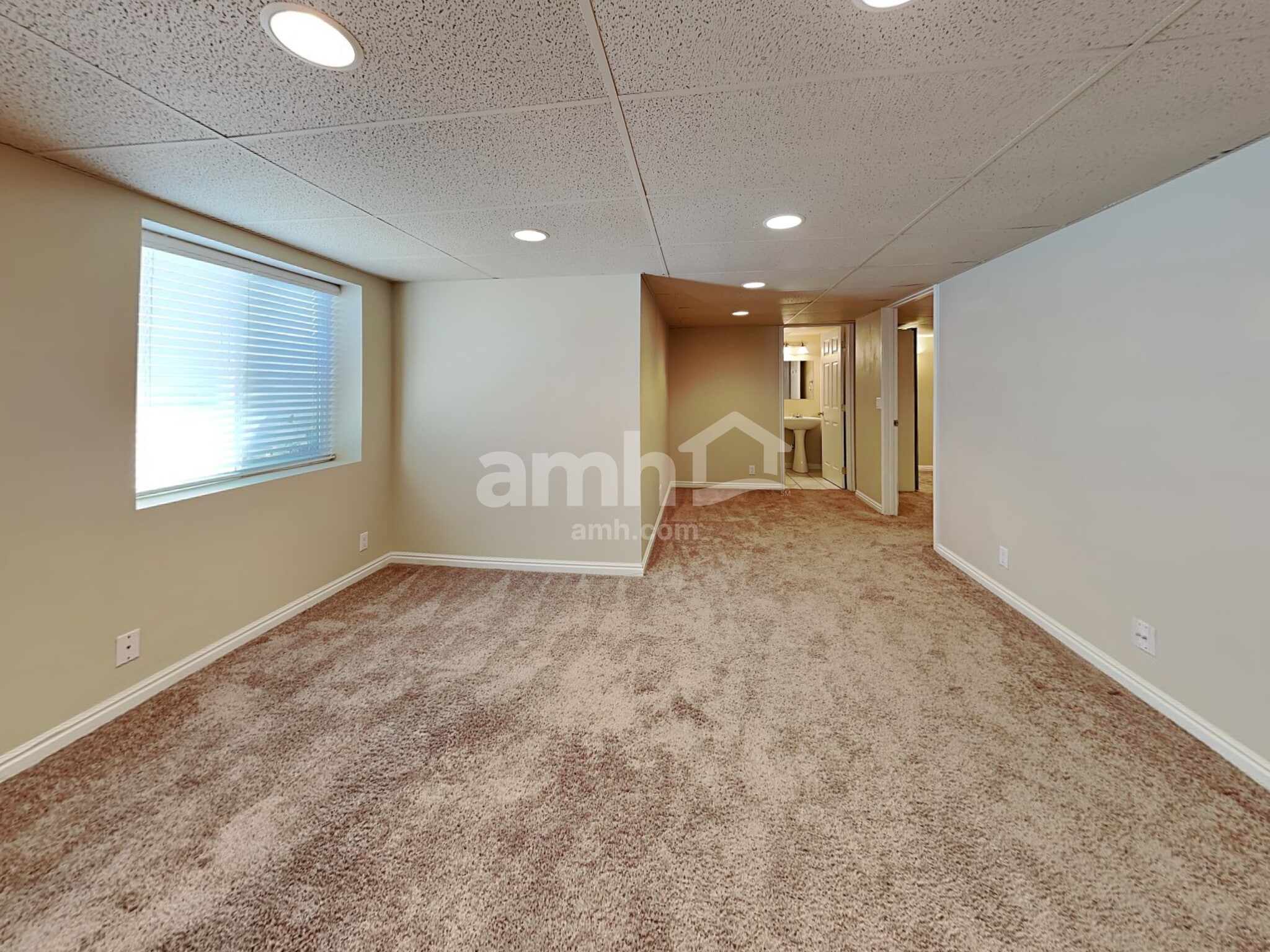 Building Photo - 4342 S Jocelyn Way