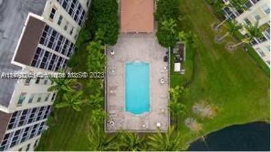 Building Photo - 3600 Oaks Clubhouse Dr