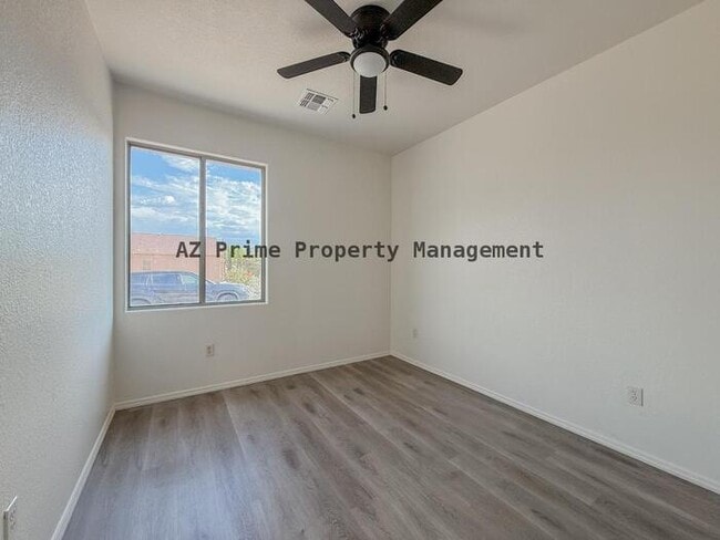 Building Photo - 3420 Avenida Bonita