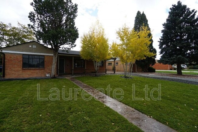 Building Photo - 2880 Harrison St