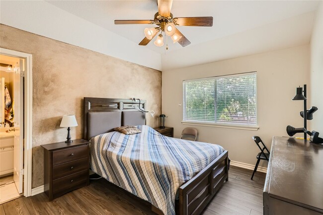 Building Photo - Stunning Home in Guard Gated Community ~ I...
