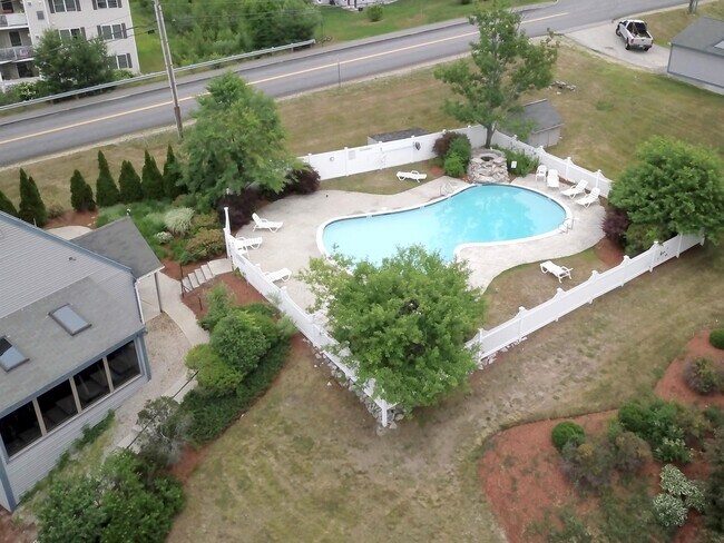 Building Photo - 133 Eastern Ave