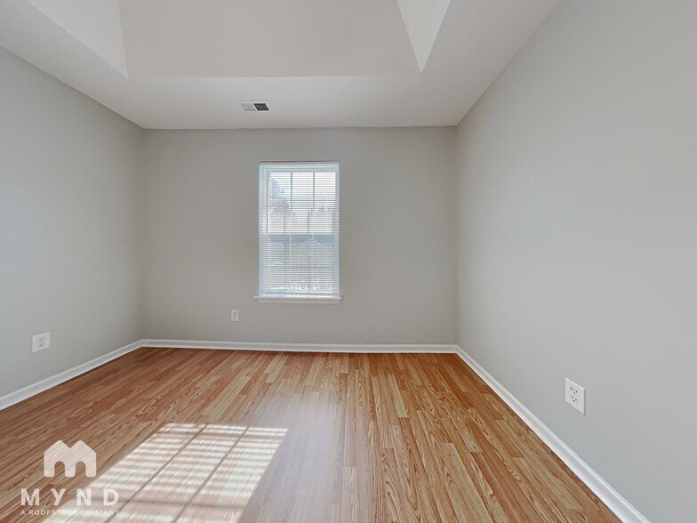 Building Photo - 6012 Bradford Ct