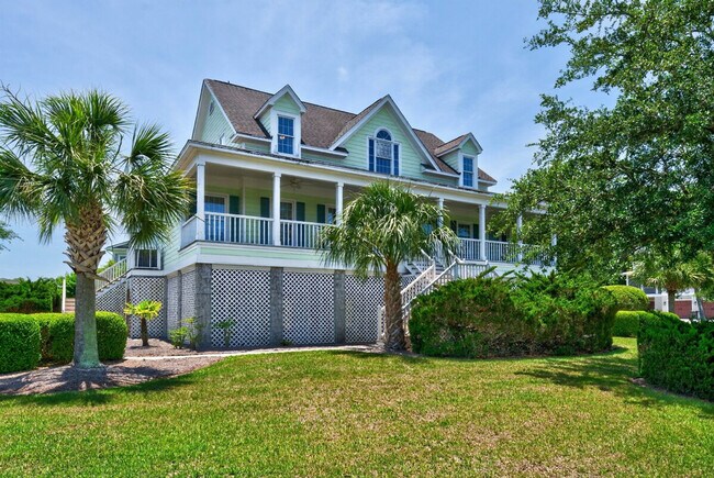 Building Photo - 203 Whiting Ln