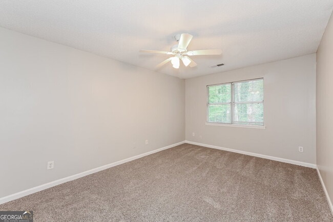 Building Photo - 5348 Kirk Dr
