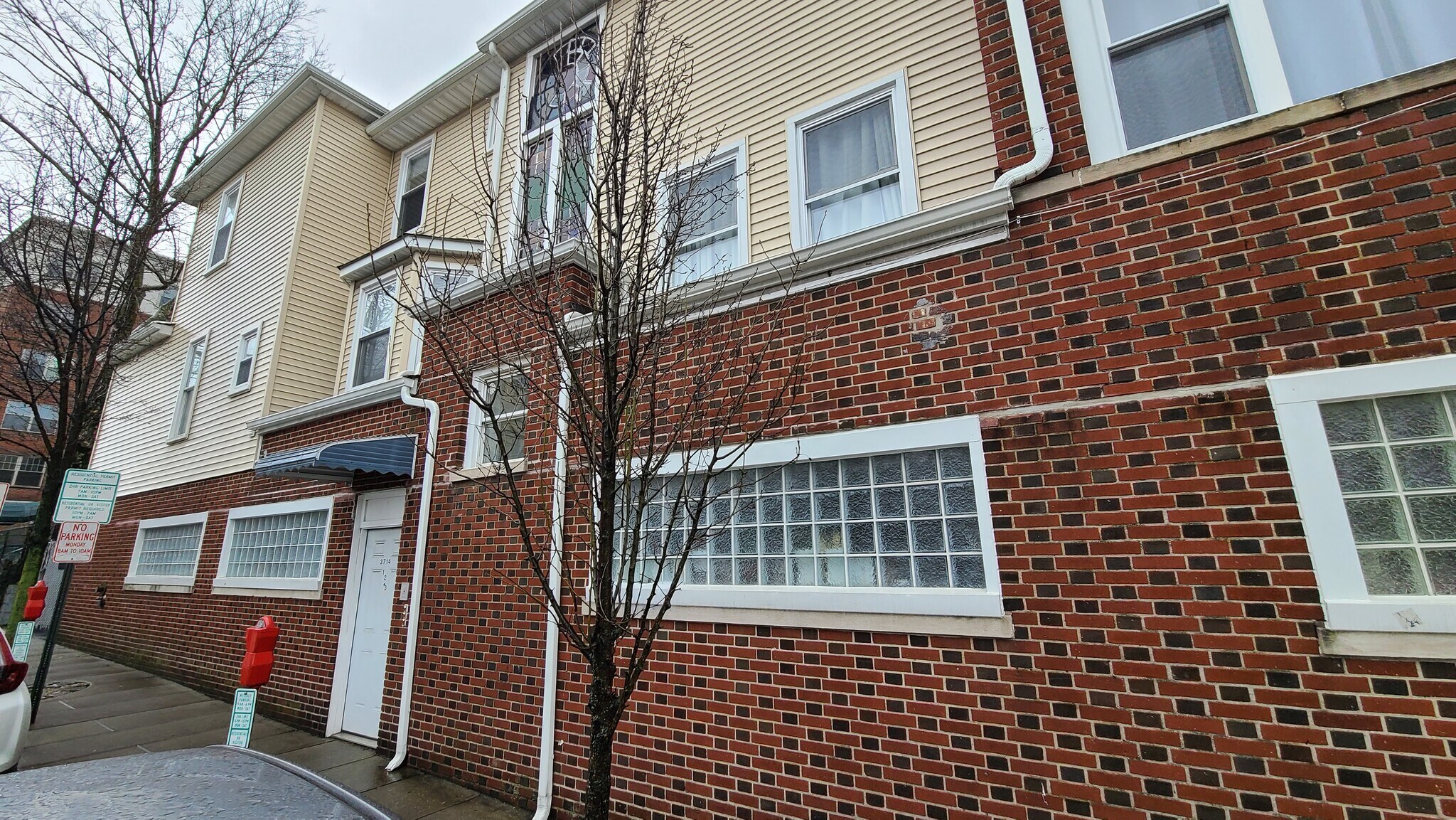 Building Photo - 3714 Kennedy Blvd