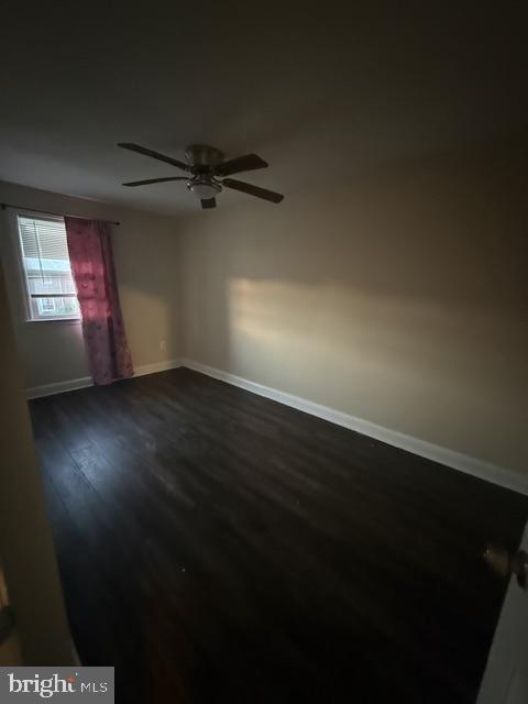Building Photo - 2136 Redthorn Rd