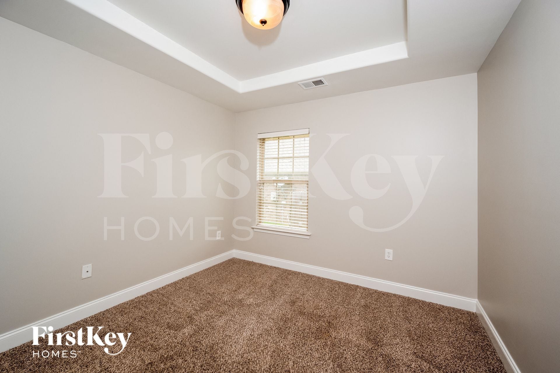 Building Photo - 281 Crisfield Cir