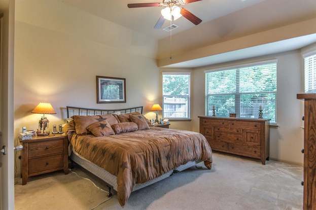 Building Photo - 127 Clearmont Pl