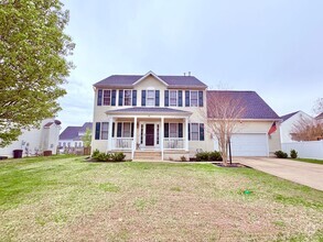 Building Photo - STAFFORD LAKES VILLAGE - COLONIAL FORGE SC...