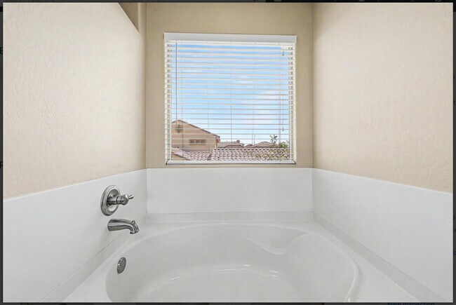 Building Photo - 1773 W Homestead Dr