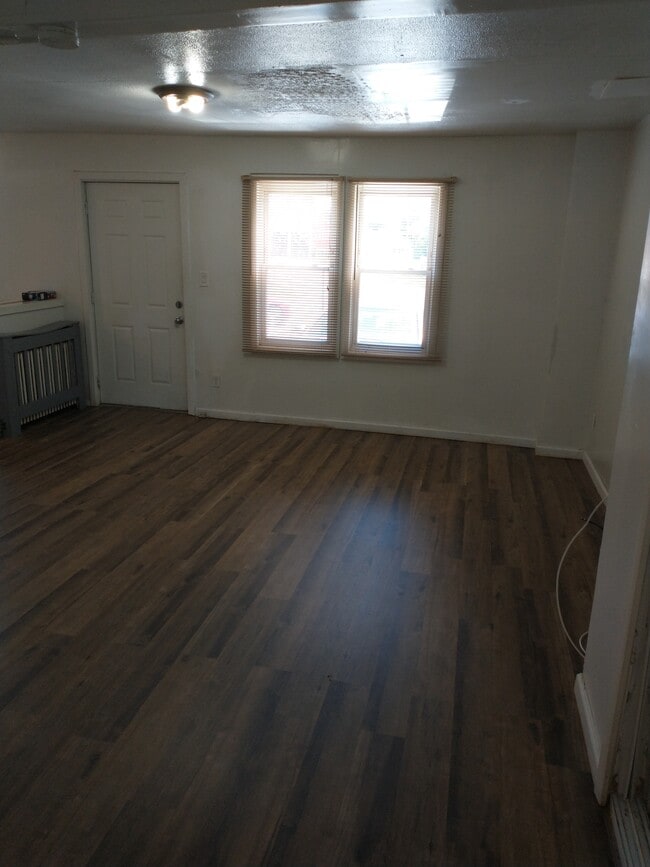 Building Photo - 4104 NY-52